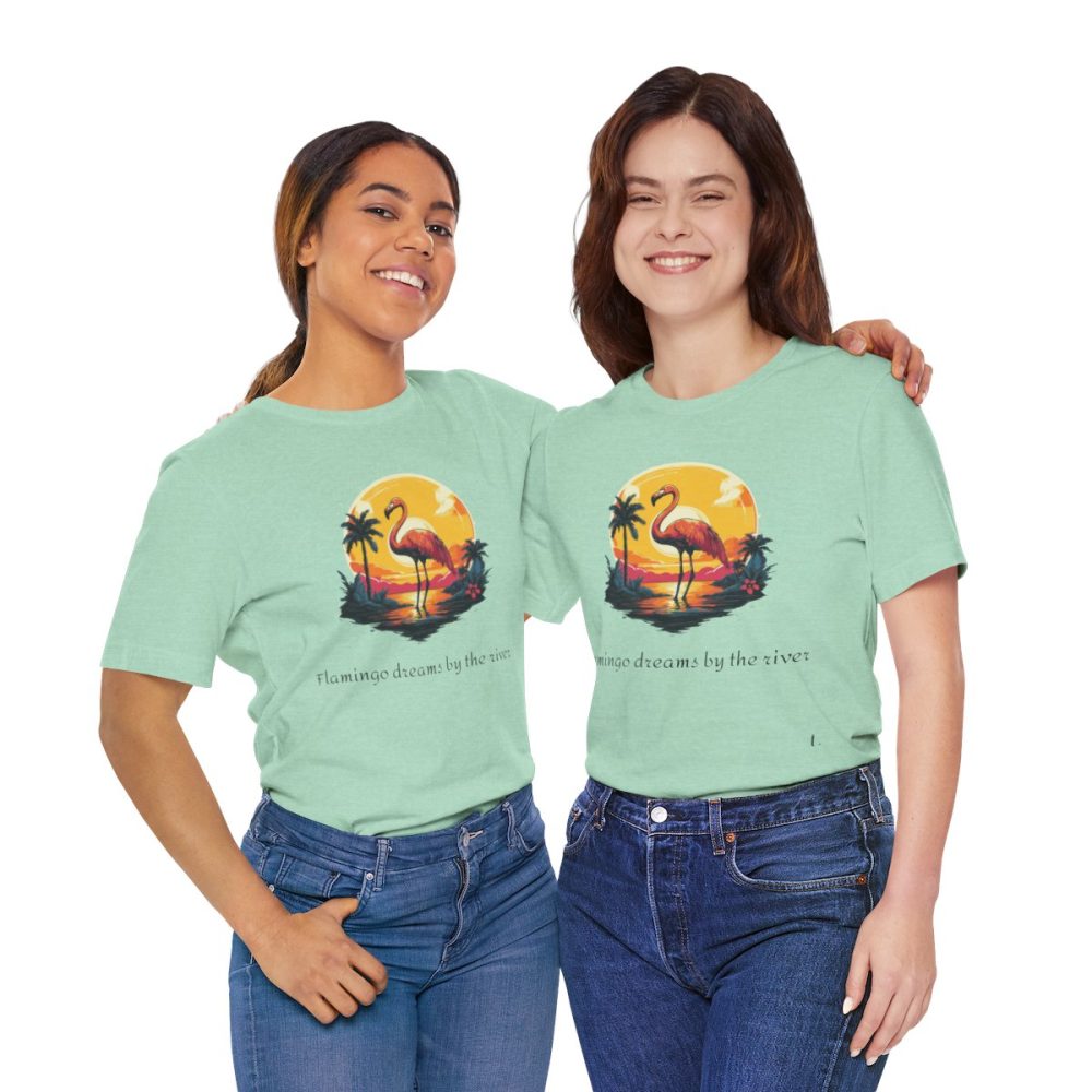 Flamingo Sunset – Unisex T-shirt