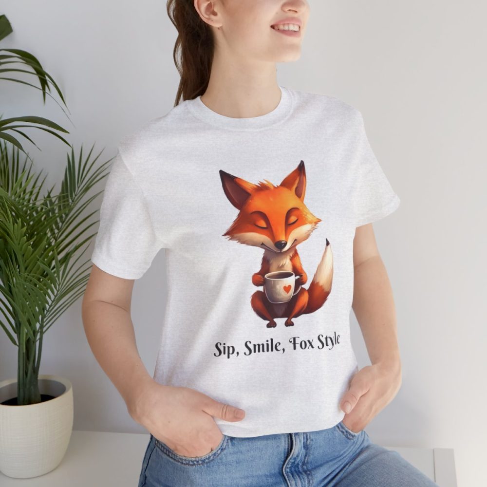 Morning Coffee Fox – Unisex T-shirt