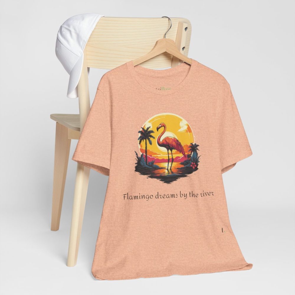 Flamingo Sunset – Unisex T-shirt