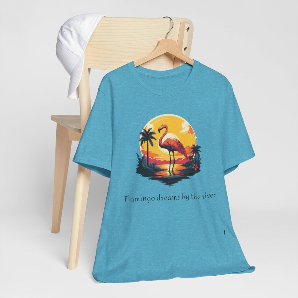 Flamingo Sunset – Unisex T-shirt