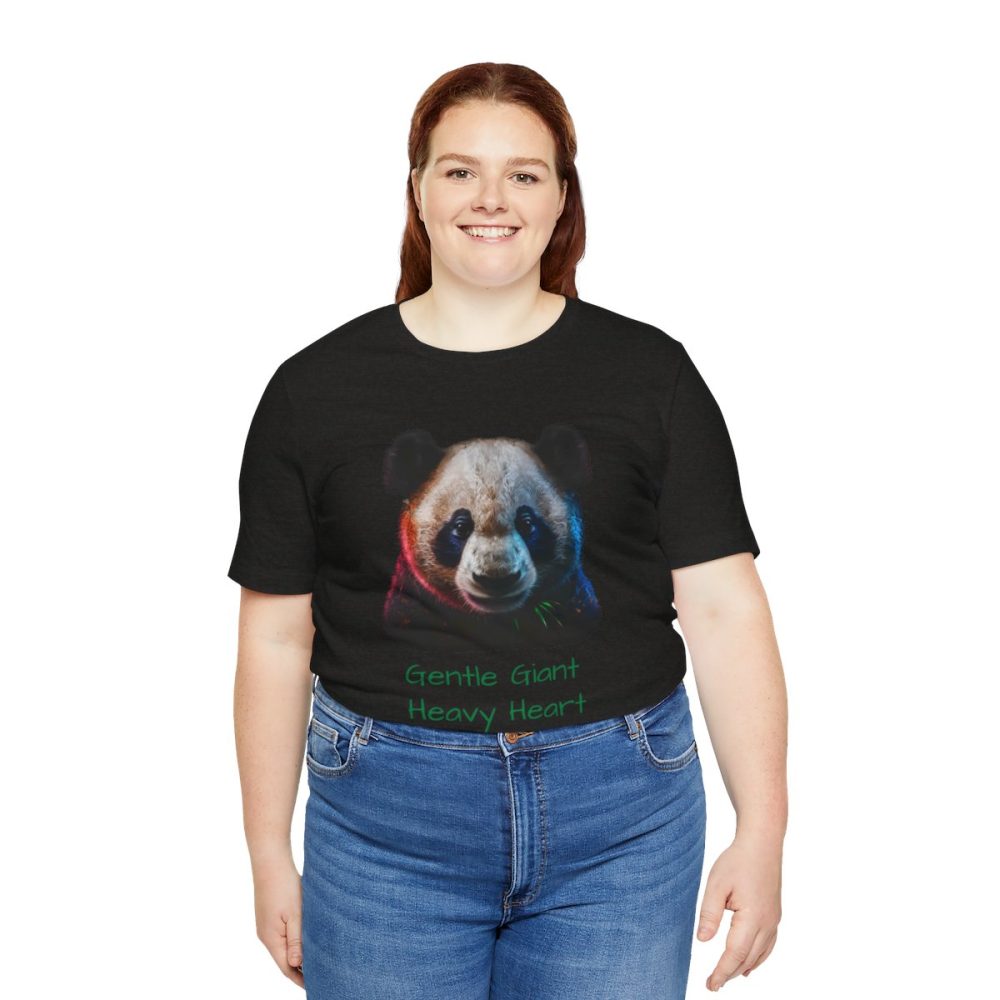 Cute Panda Portrait – Unisex T-shirt