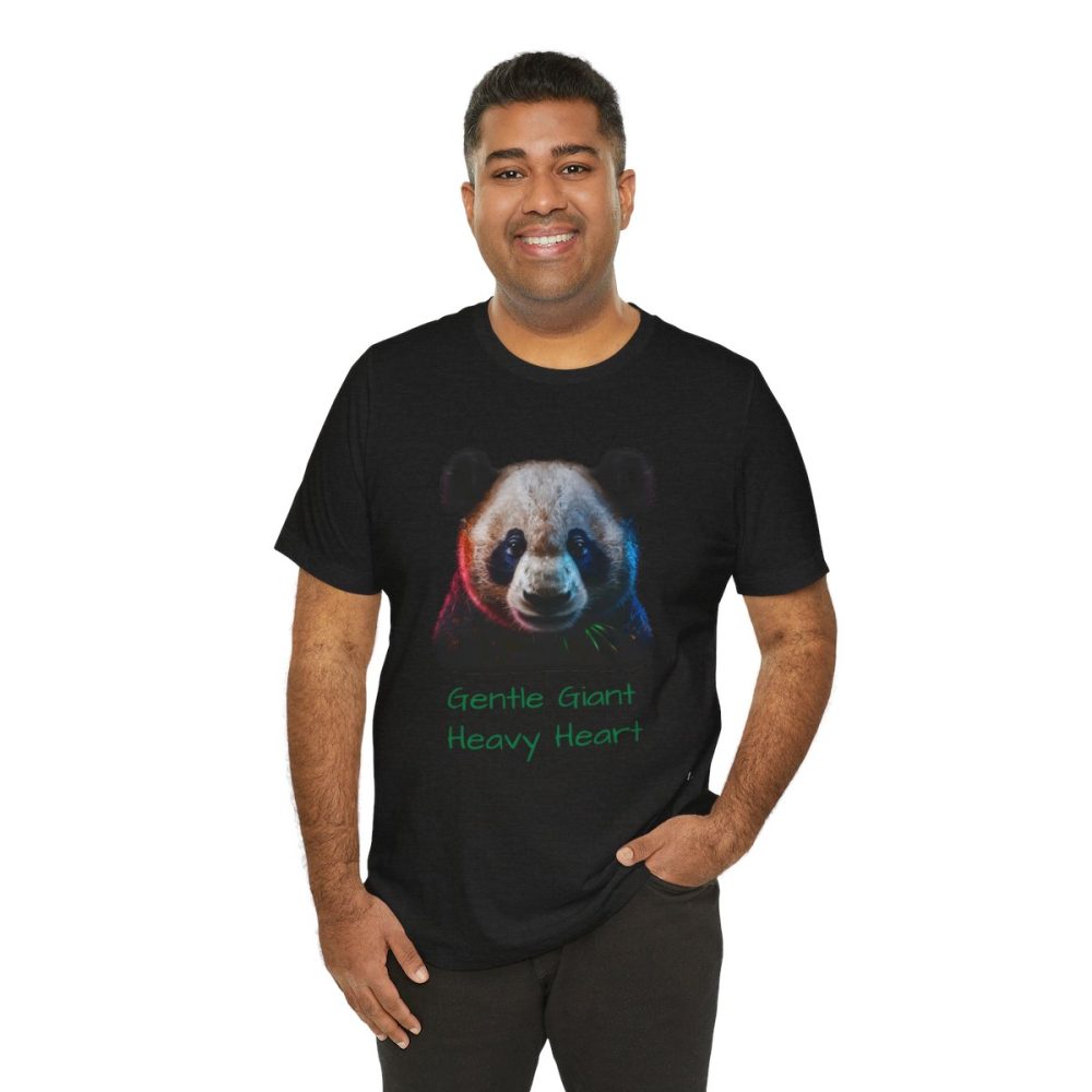 Cute Panda Portrait – Unisex T-shirt