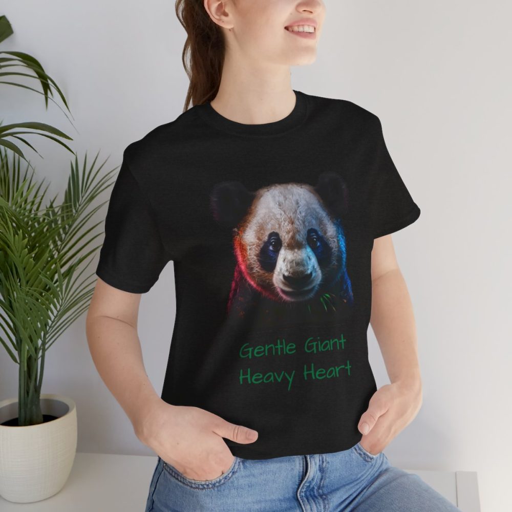 Cute Panda Portrait – Unisex T-shirt