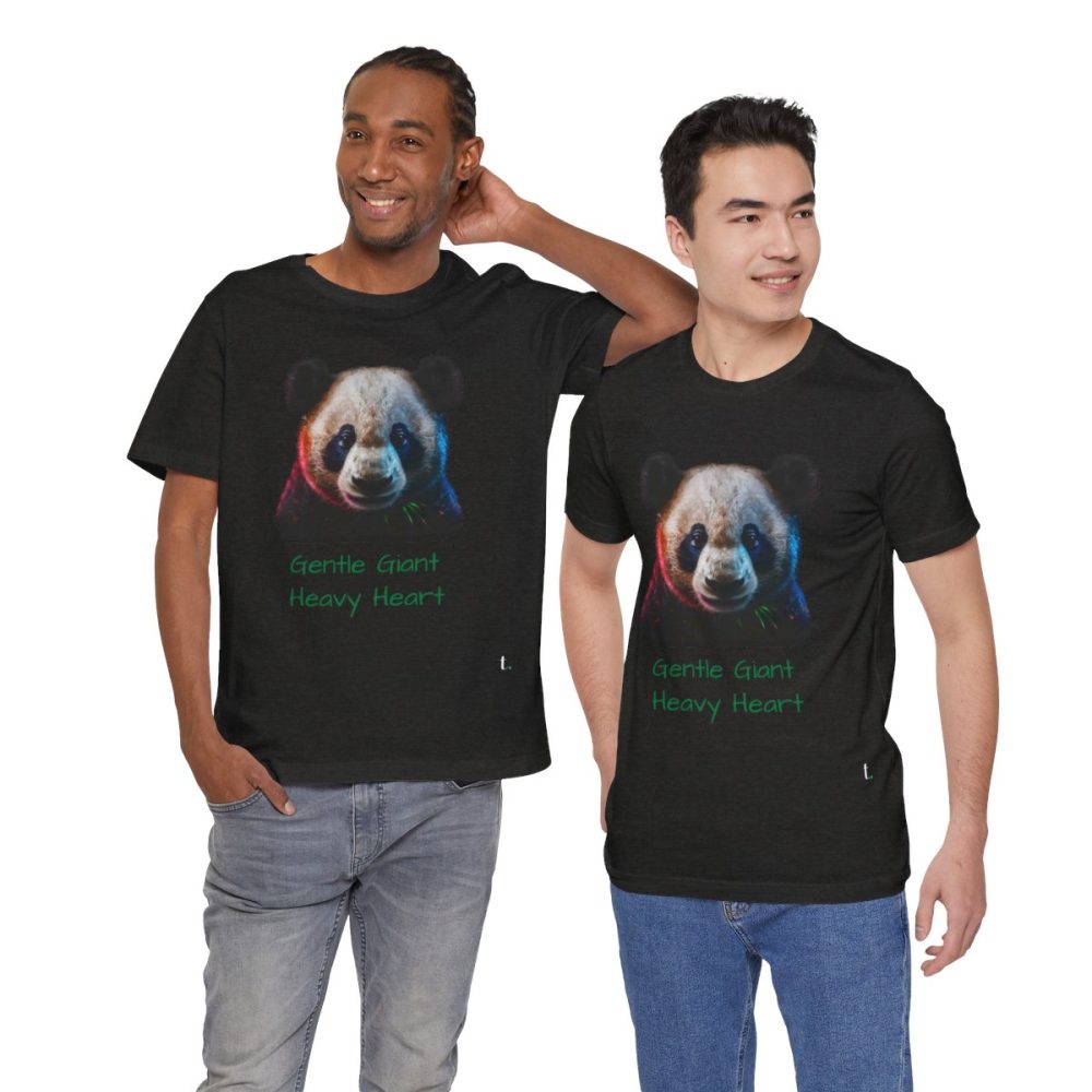 Cute Panda Portrait – Unisex T-shirt