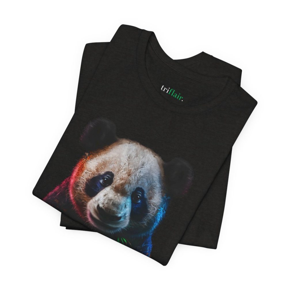 Cute Panda Portrait – Unisex T-shirt